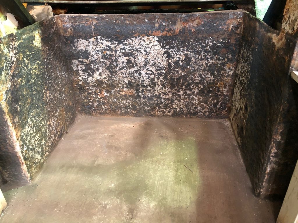 Condition before abrasive blasting